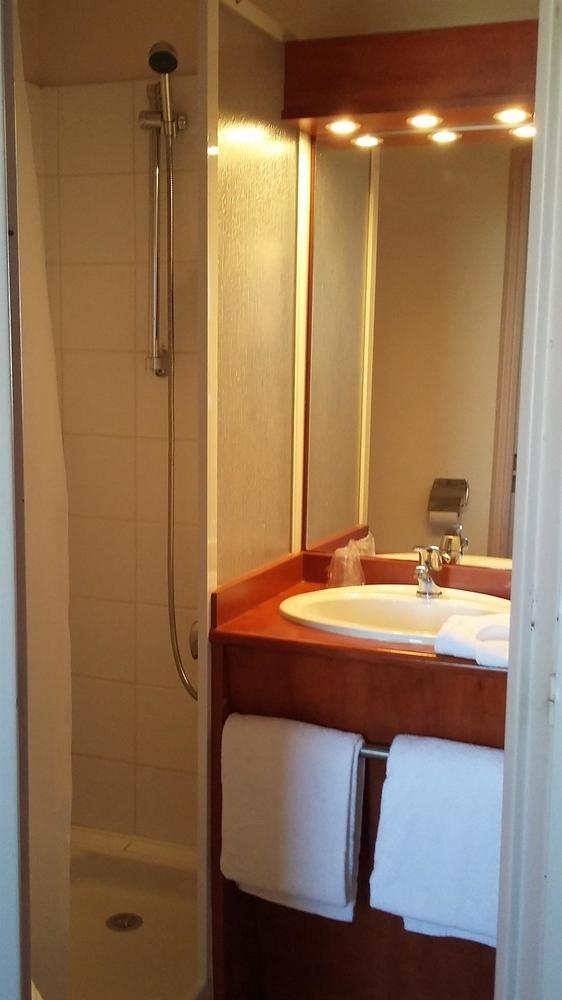 Ibis Budget Chilly-Mazarin Les Champarts エクステリア 写真