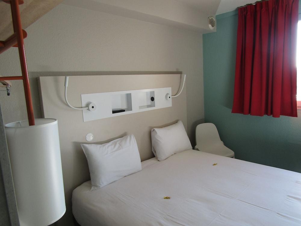 Ibis Budget Chilly-Mazarin Les Champarts エクステリア 写真
