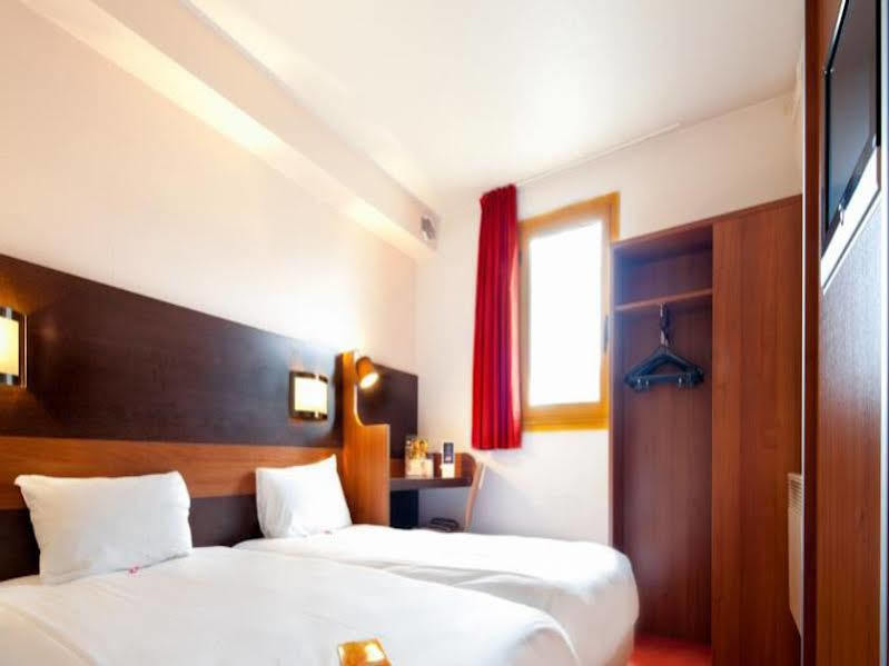 Ibis Budget Chilly-Mazarin Les Champarts エクステリア 写真